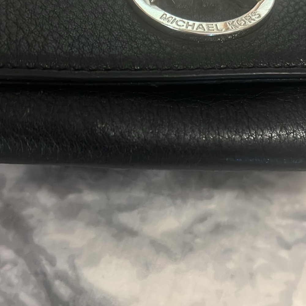 Wallet - Picture 2 of 6